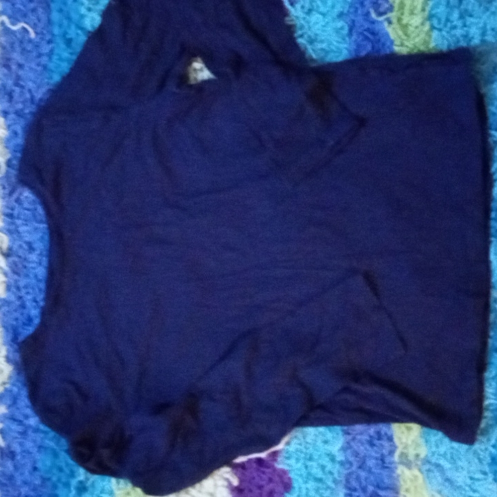 Long sleeve tee